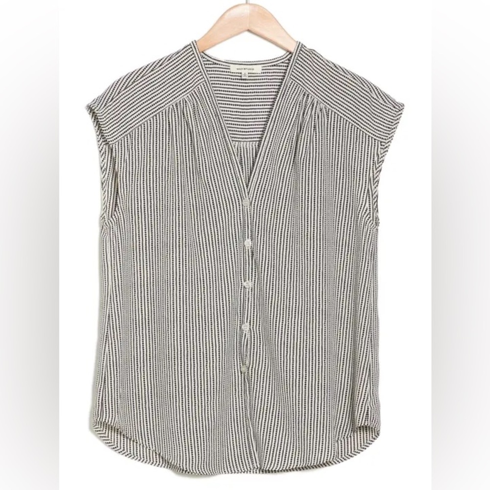 MAX STUDIO Sleeveless Bubble Crepe Button-up Top In Cream